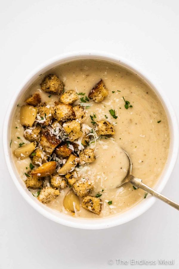 Roasted Garlic Soup